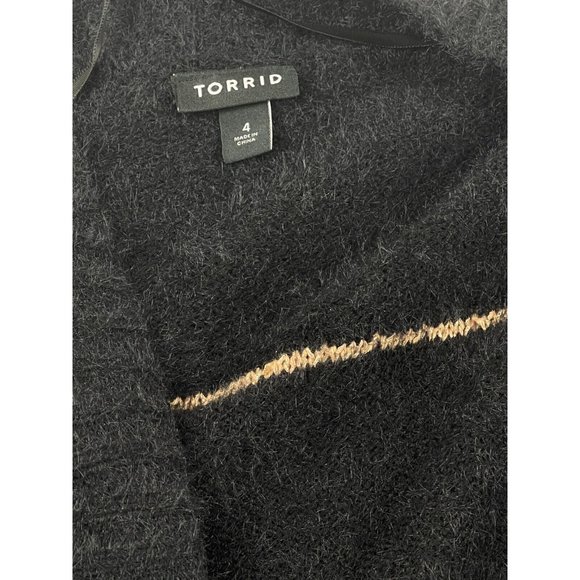 Torrid Wrap Black and Gold Size 4 - Picture 6 of 7